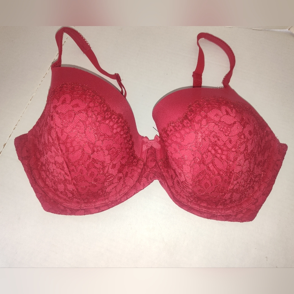 Victoria's Secret Body By Victoria Lined Demi Bra